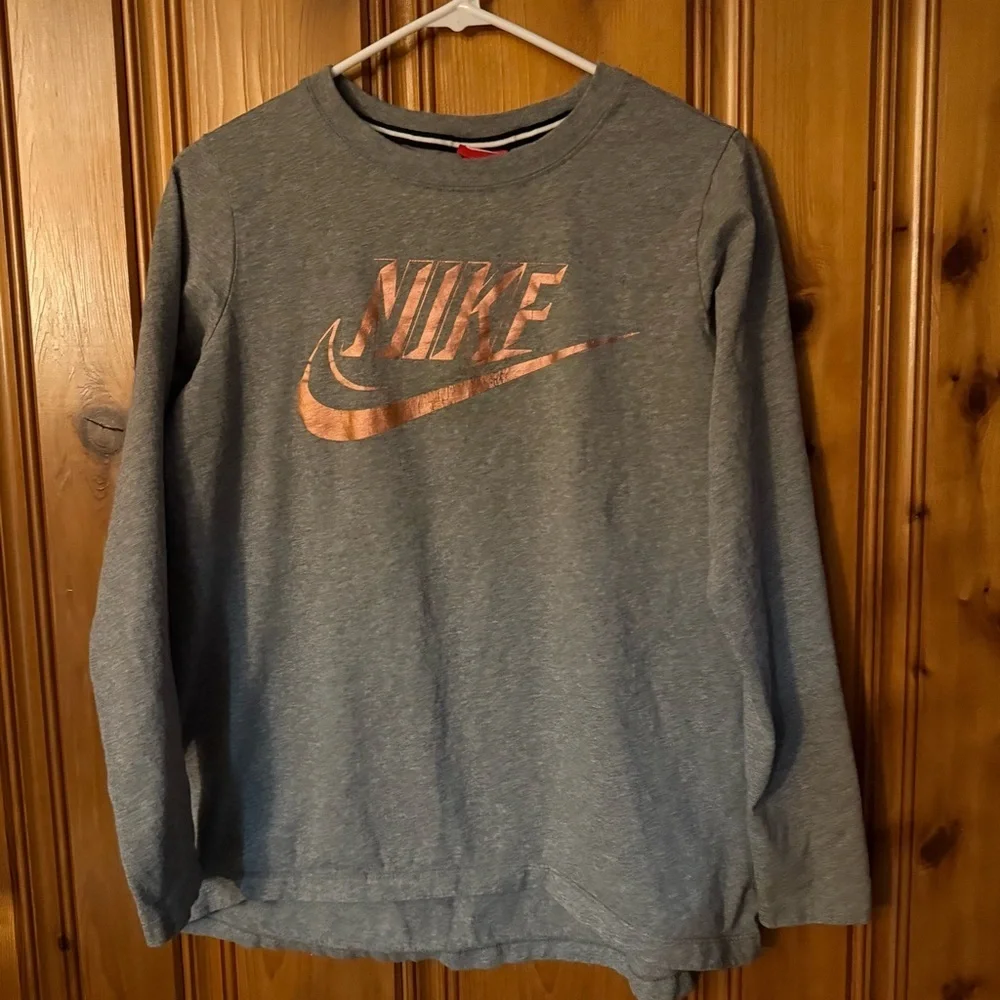 Nike long sleeve shirt